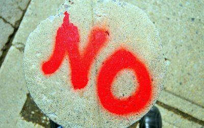 How to Say No Effectively and Keep Your Friends